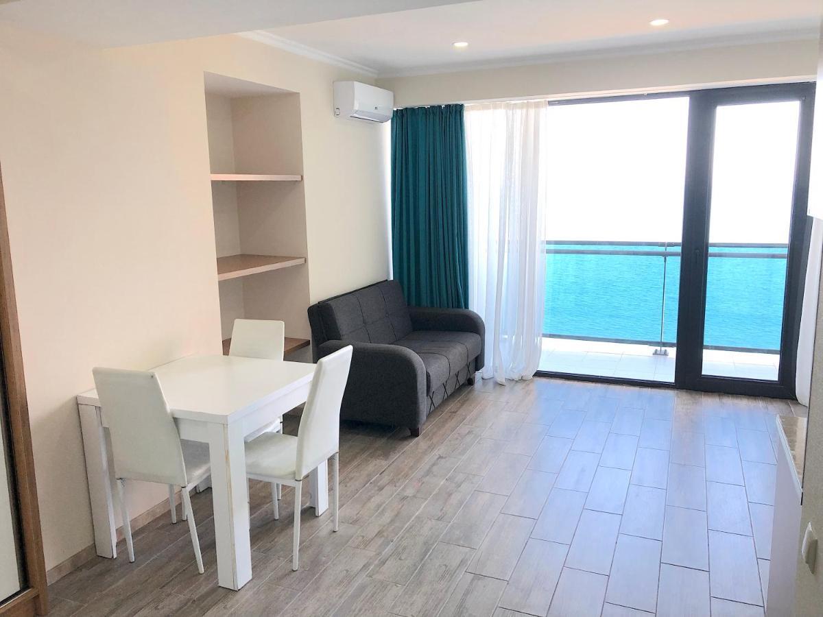 Batumi Orbi Beach Tower Zewnętrze zdjęcie