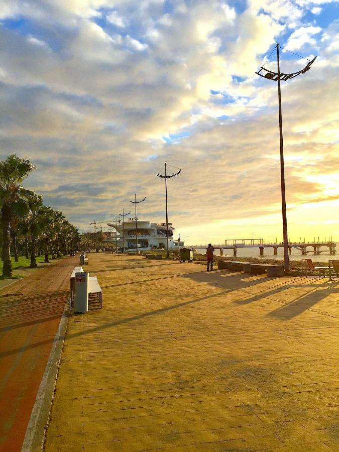 Batumi Orbi Beach Tower Zewnętrze zdjęcie