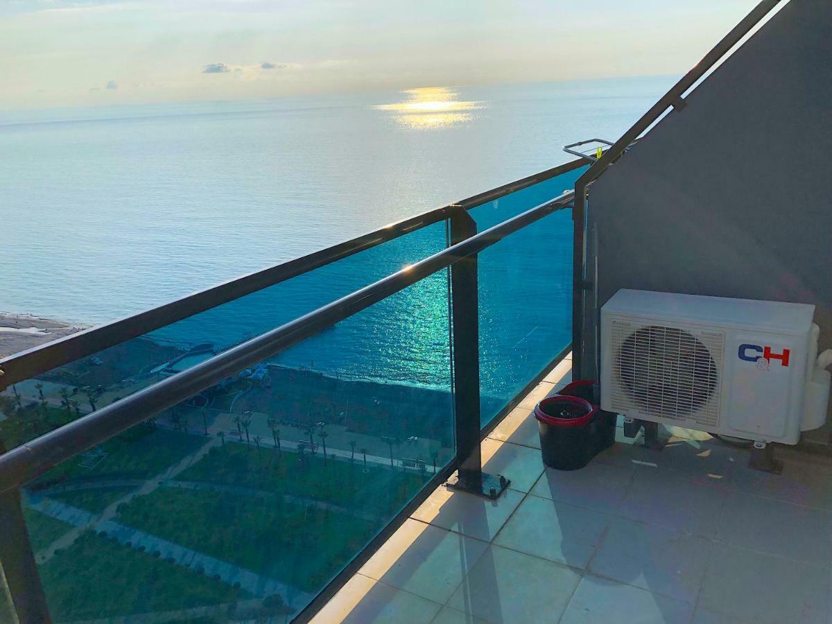 Batumi Orbi Beach Tower Zewnętrze zdjęcie